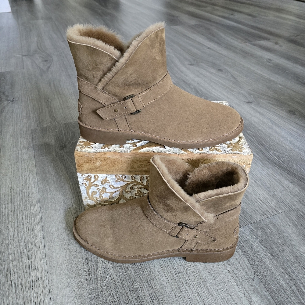 UGG Aubrielle Suede Boot